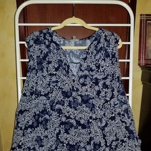 Navy and White Sleeveless top